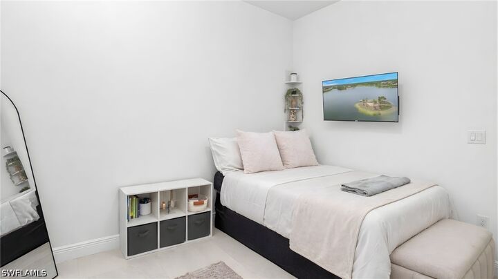 Property Photo:  569 Desoto Boulevard S  FL 34117 