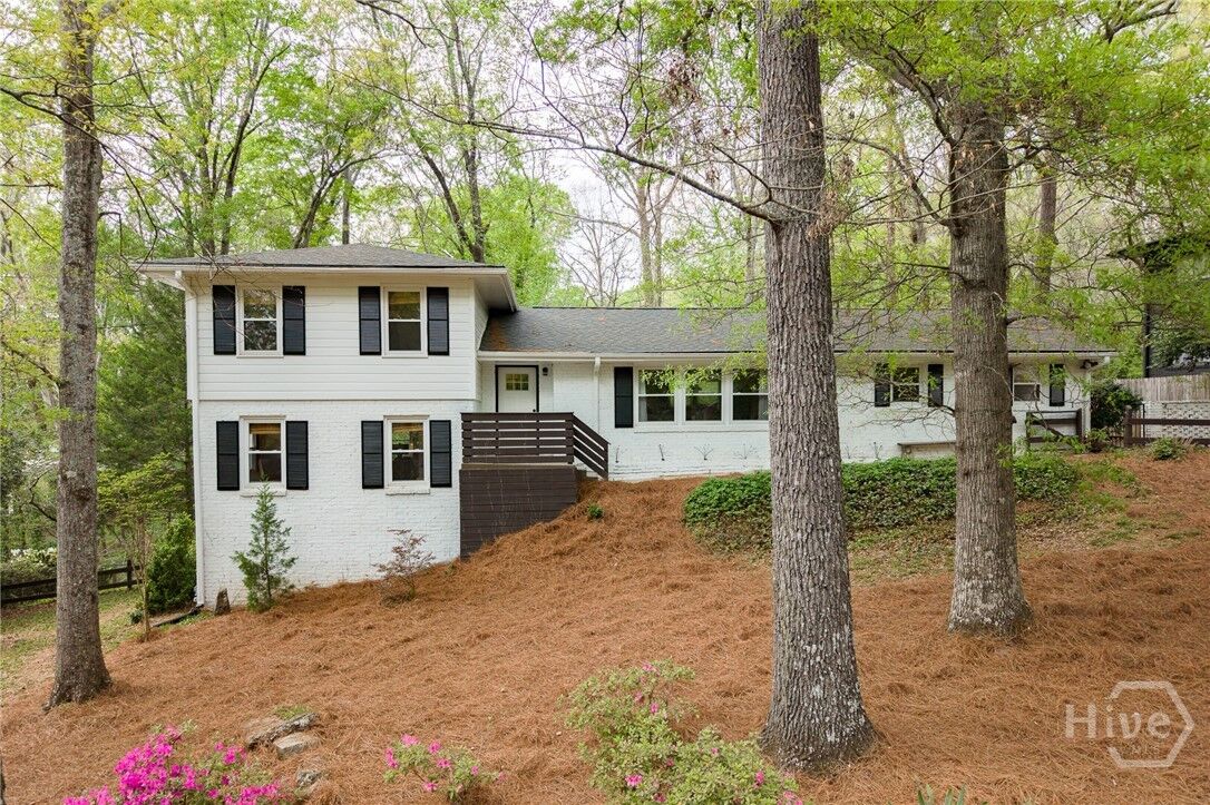 Property Photo:  130 Oakdale Road  GA 30606 