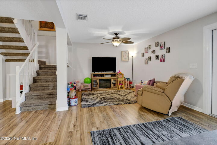 Property Photo:  7012 Prestwick Circle S  FL 32244 