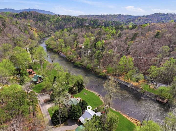 Property Photo:  20 Edgewater Lane  GA 30540 