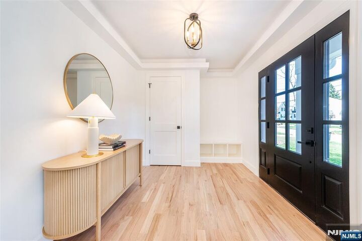 Property Photo: 196 Vinton Circle NJ 07023