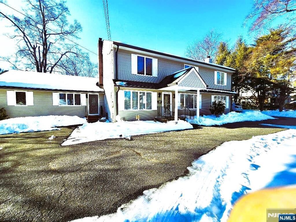 Property Photo:  815 Highland Avenue  NJ 07652 