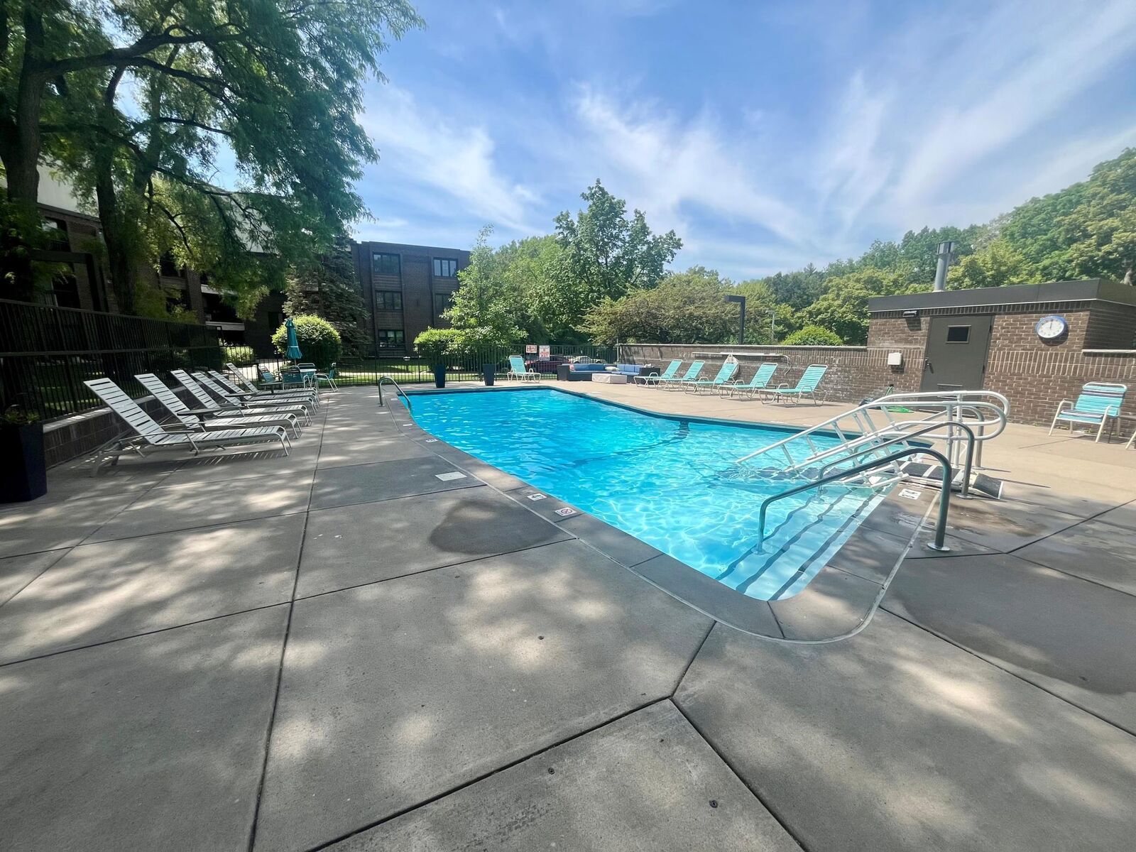 Property Photo:  3412 Oak Ridge Road 317  MN 55305 