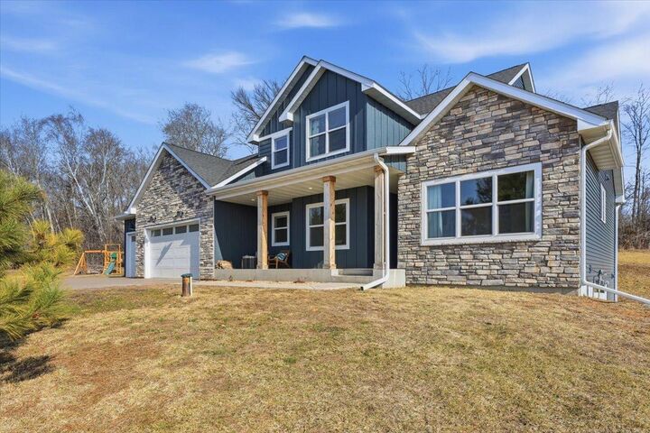 Property Photo:  905 Gavin Pass  WI 54016 