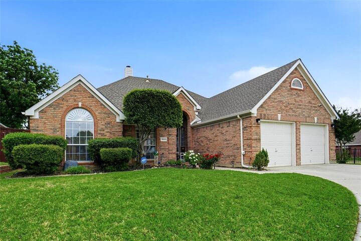 Property Photo:  1800 Sumac Drive  TX 75028 