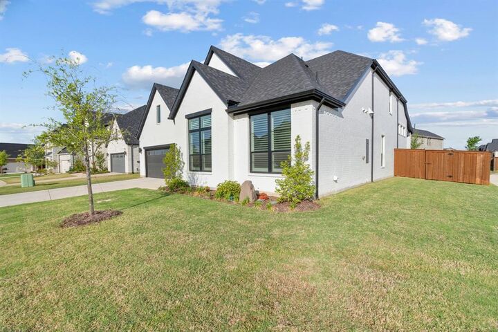 Property Photo:  4733 Valley Peak Cove  TX 76262 
