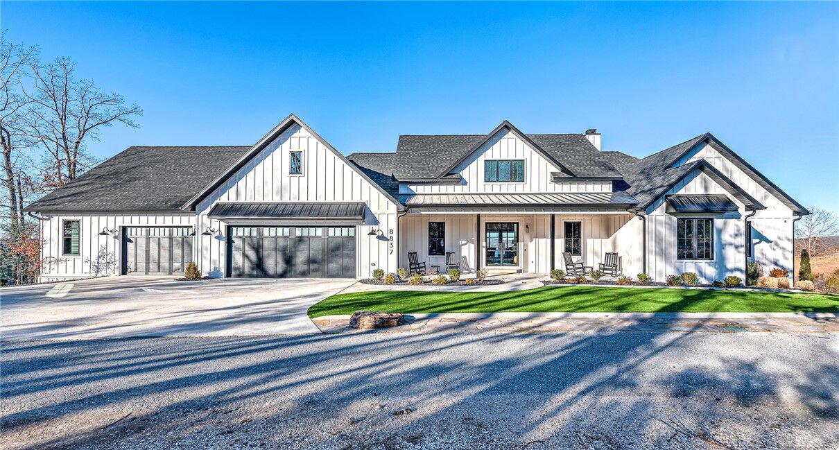 Property Photo:  8837 Castleberry Way  AR 72756 