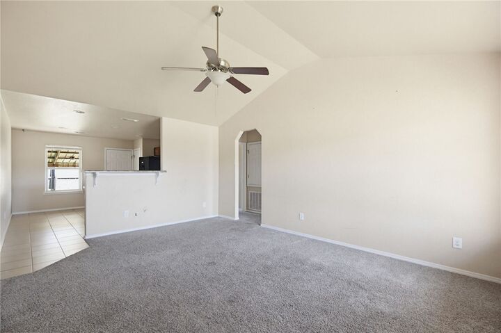 Property Photo:  505 W Broadway Street  AR 72758 
