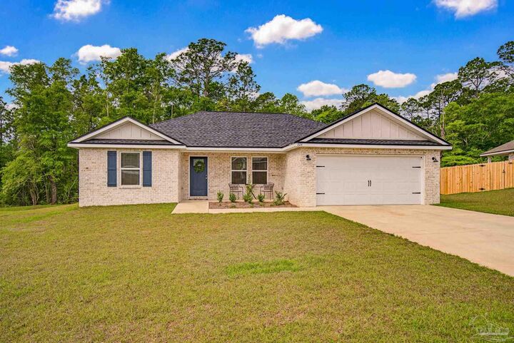 Property Photo:  1324 Hornbeam Dr  FL 32531 