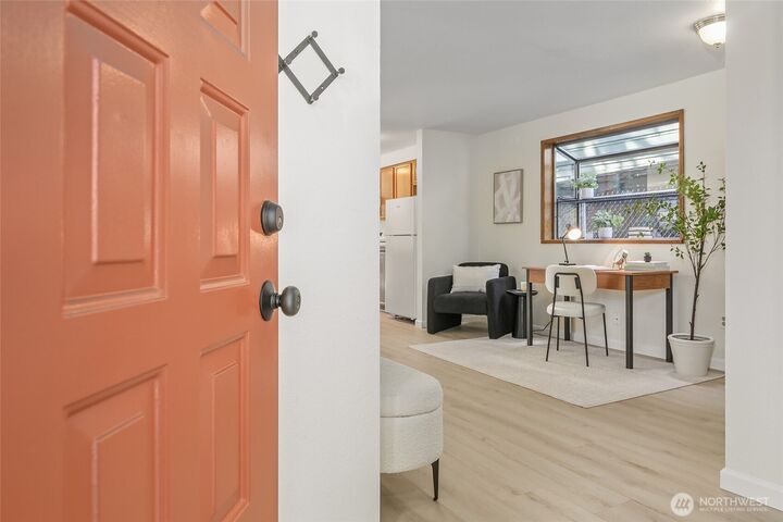 Property Photo: 1027 NE 113th Street WA 98125