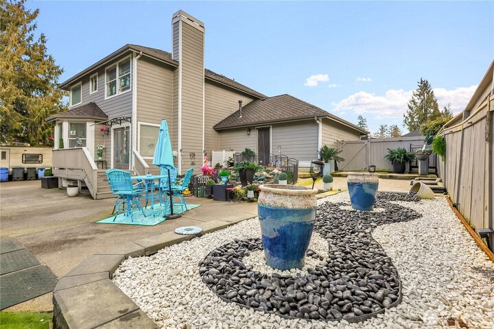 Property Photo: 3214 17th Street Place SE WA 98374