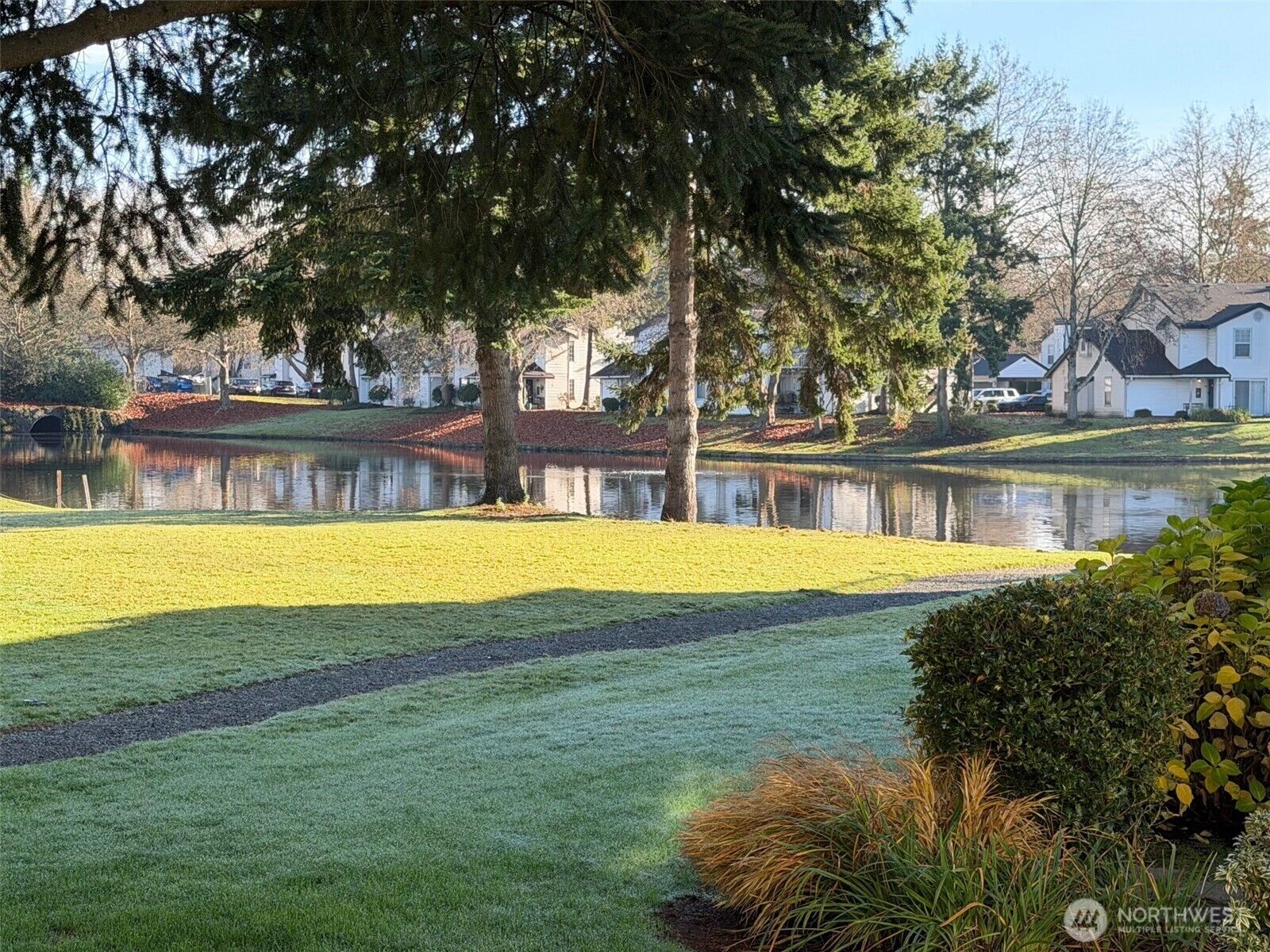 Property Photo:  23512  55 Avenue S 16  WA 98032 