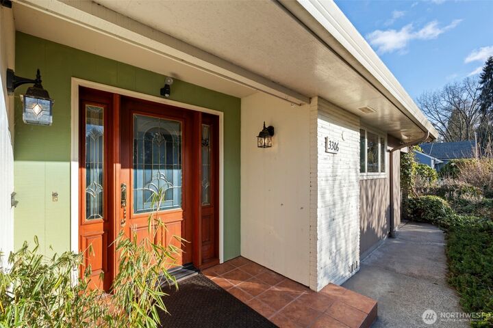 Property Photo:  3306  Fairfield Road SE  WA 98501 