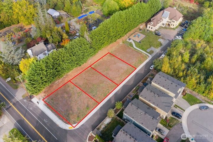 Property Photo:  372 Xx  29th Avenue S Lot 1  WA 98003 