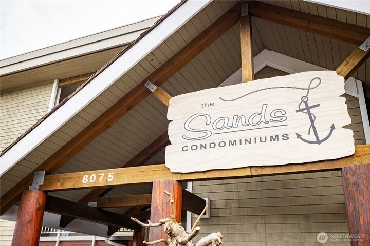 Property Photo:  8075  Harborview Road 206  WA 98230 