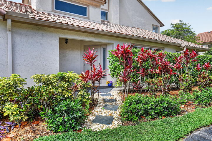 Property Photo:  5195 Majorca Club Drive  FL 33486 
