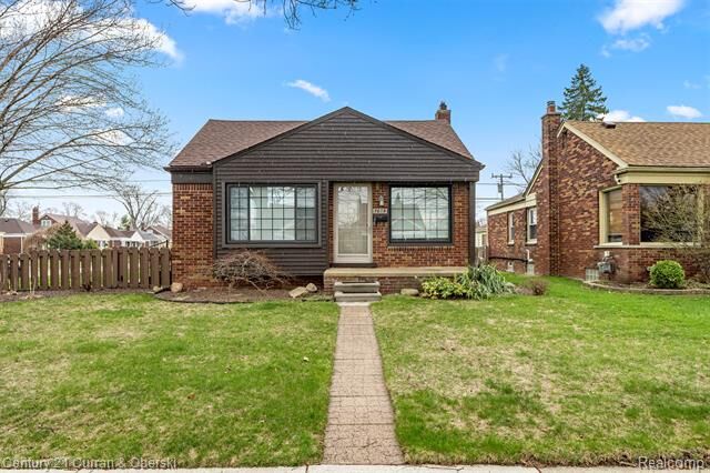 Property Photo: 7609 Rosedale Boulevard MI 48101