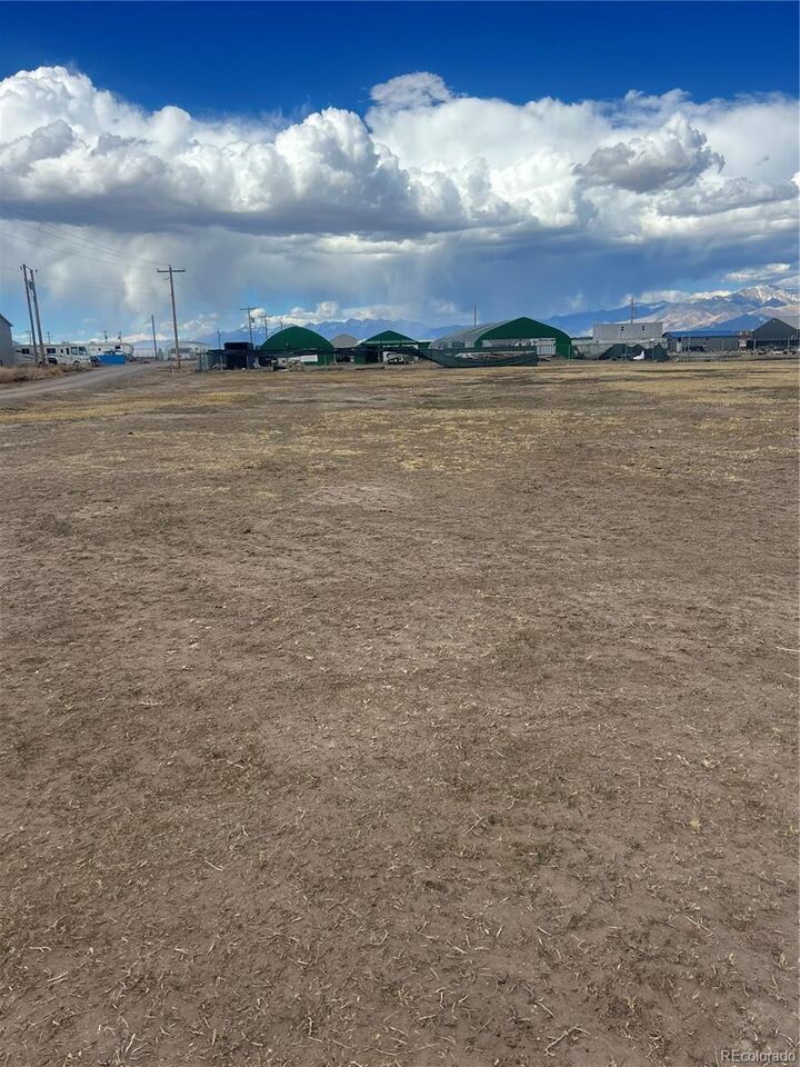 Property Photo:  800 S Reigel Court  CO 81143 