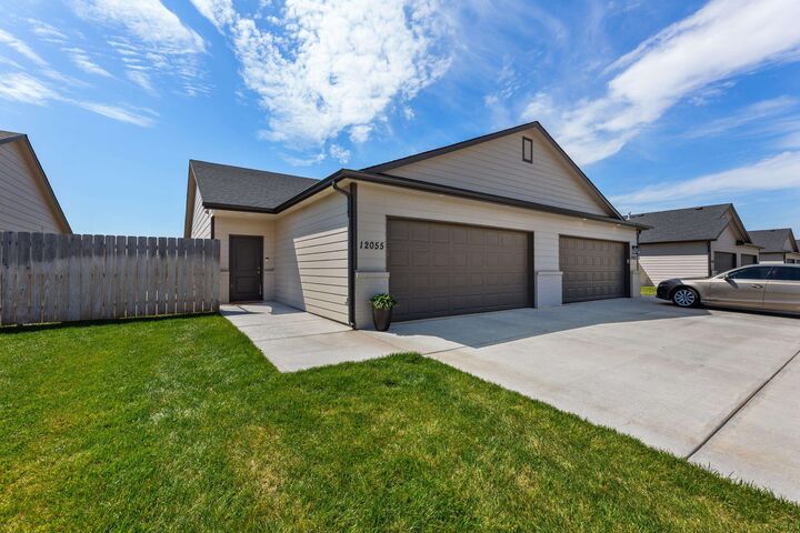 Property Photo:  12055 / 12057 W Shadow Lakes St  KS 67205-5261 