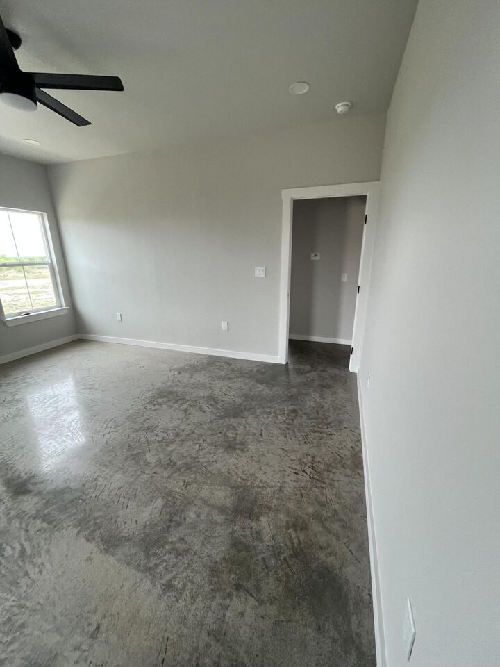 Property Photo:  305 N First Street  TX 76941 
