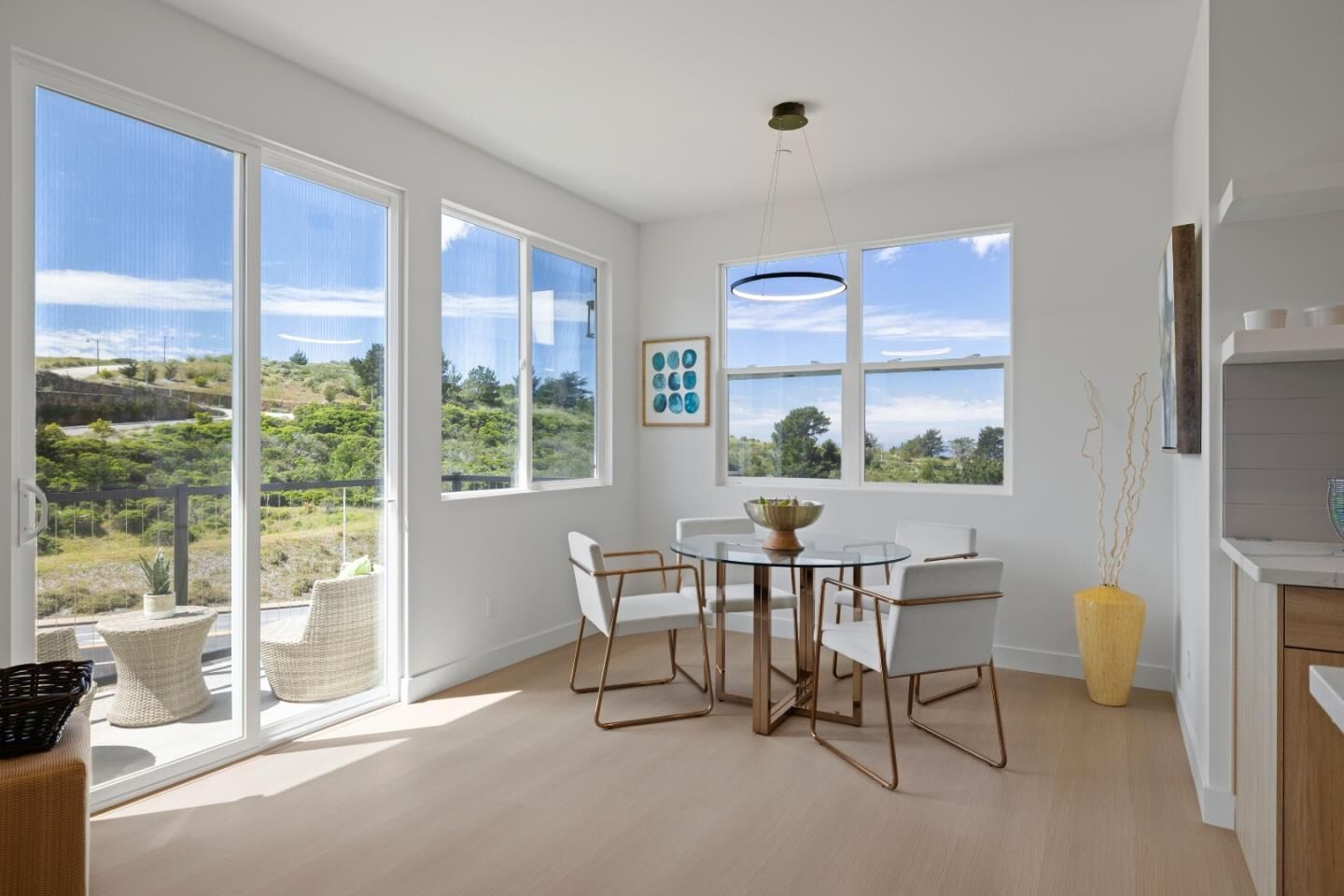 Property Photo:  801 Fassler Avenue  CA 94044 