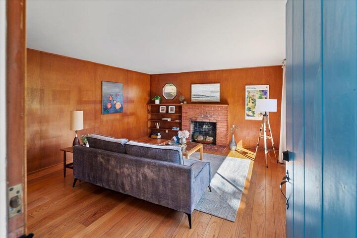 Property Photo:  208 Canyon Drive  CA 94028 