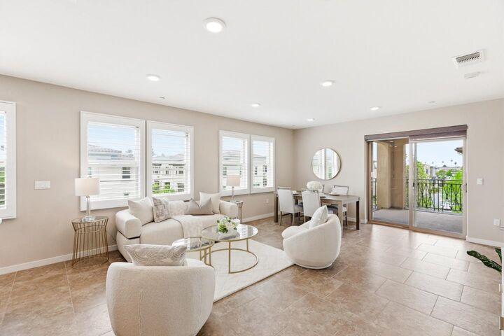 Property Photo: 1053 Dewberry Place 304 CA 95131