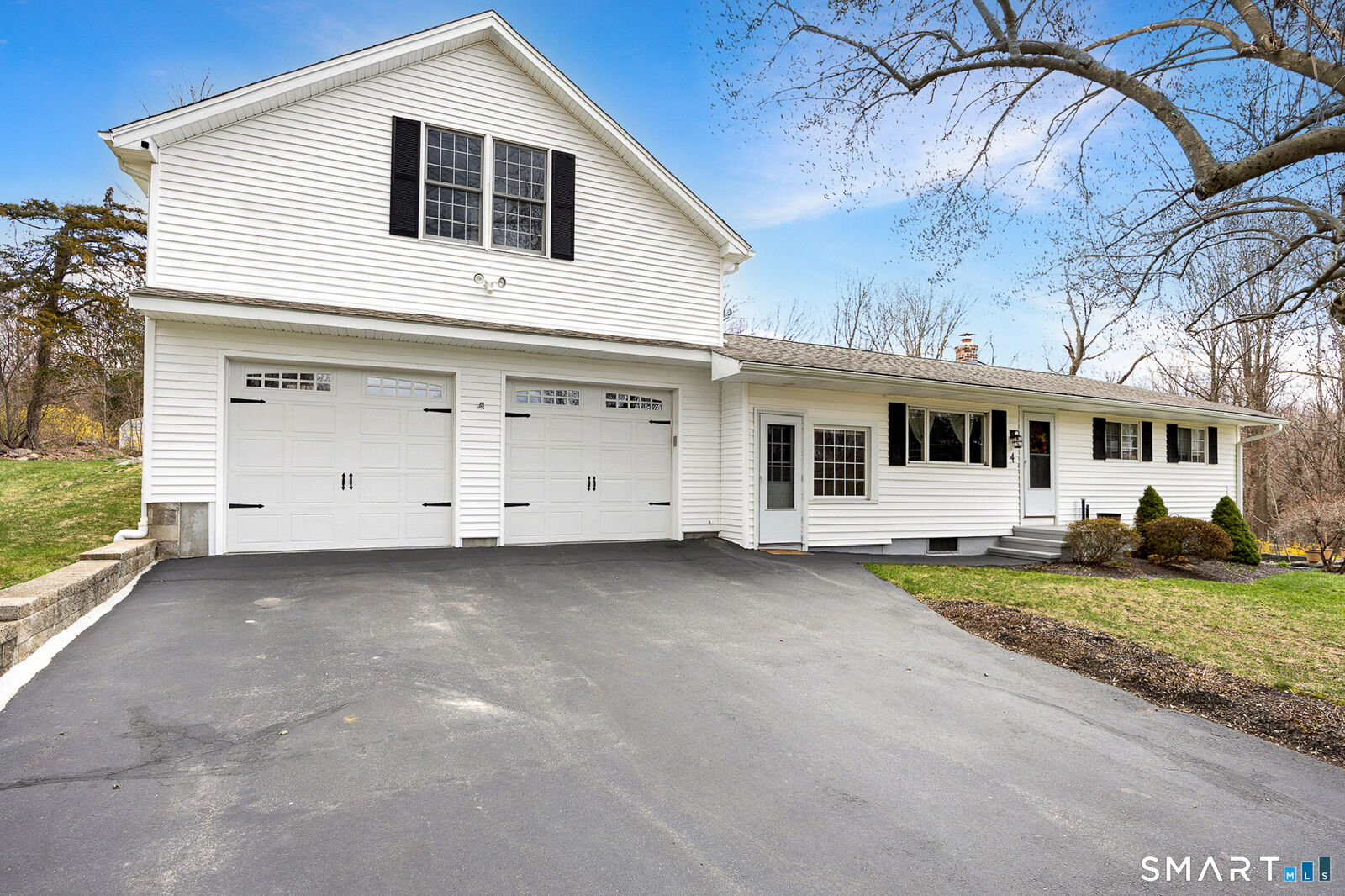 Property Photo: 4 Morris Road CT 06712