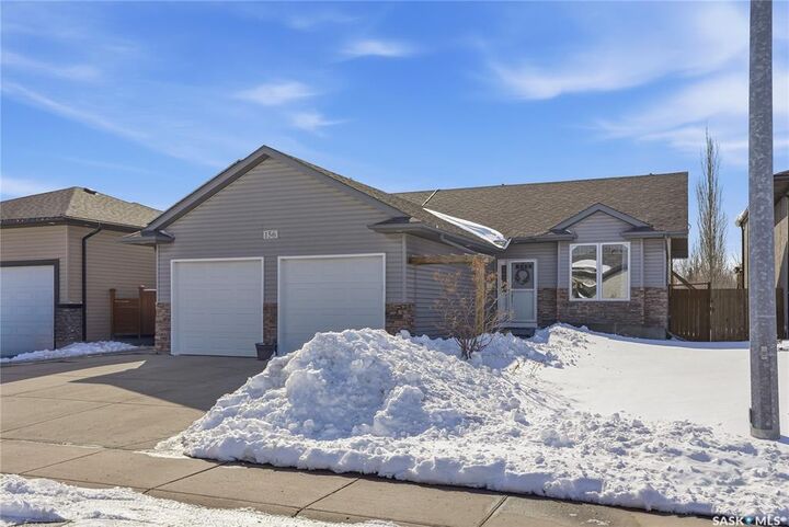 Property Photo:  156 Maccormack Road  SK S0K 0A2 