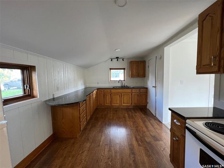 Property Photo: 311 1st Street W SK S0K 4W0