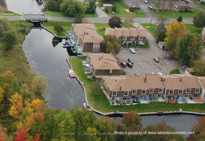 Photo de la propriété: 4 Paradise Boulevard Unit 4 ON L0K 1B0
