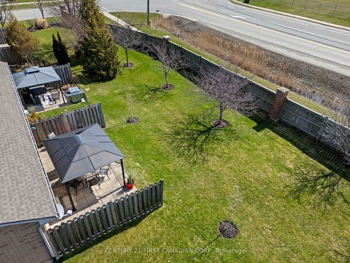 Property Photo:  19 Somerset Drive 21  ON N0A 1N7 