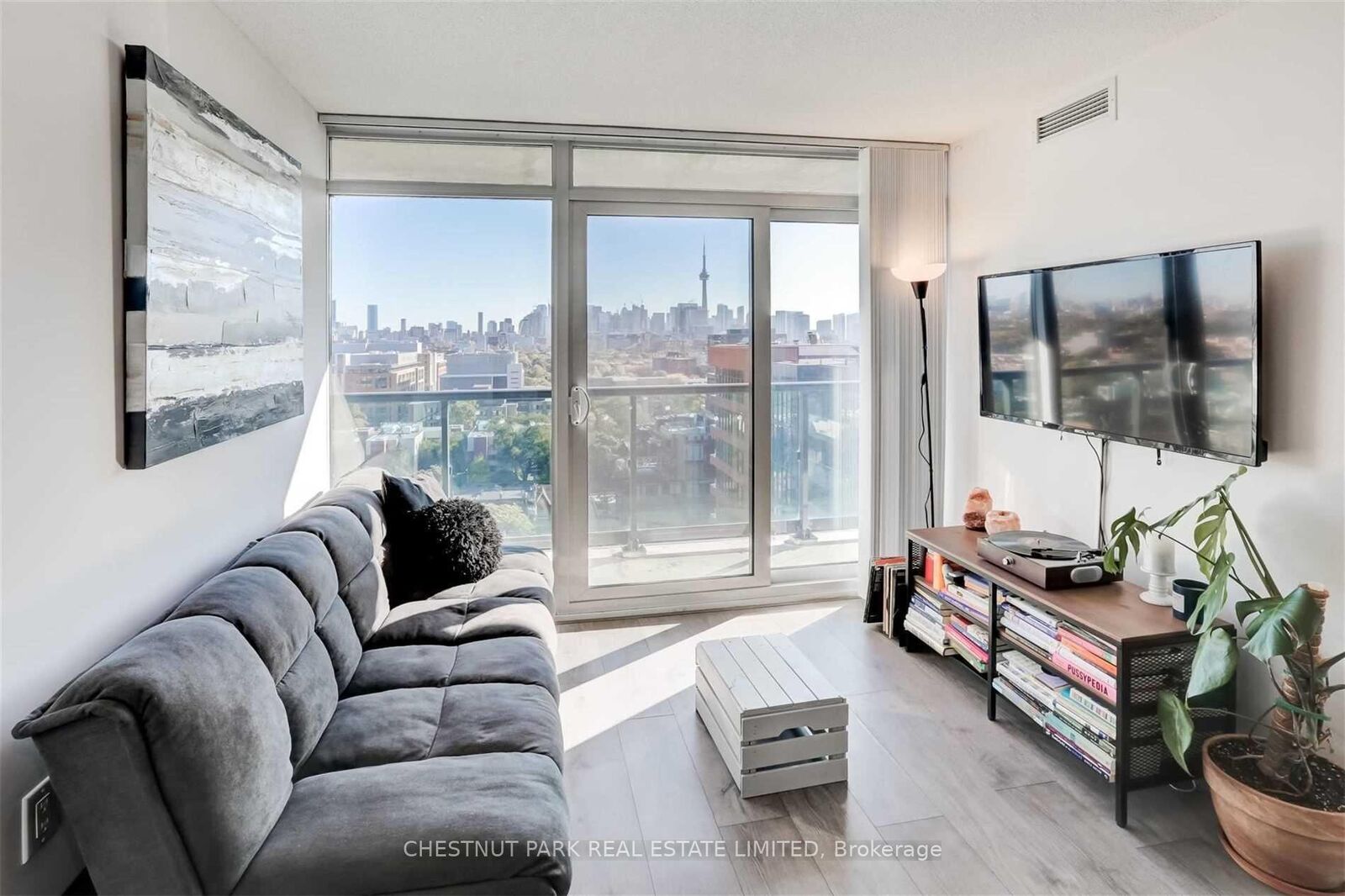 Property Photo: 36 Lisgar Street 2111E ON M6J 0C7