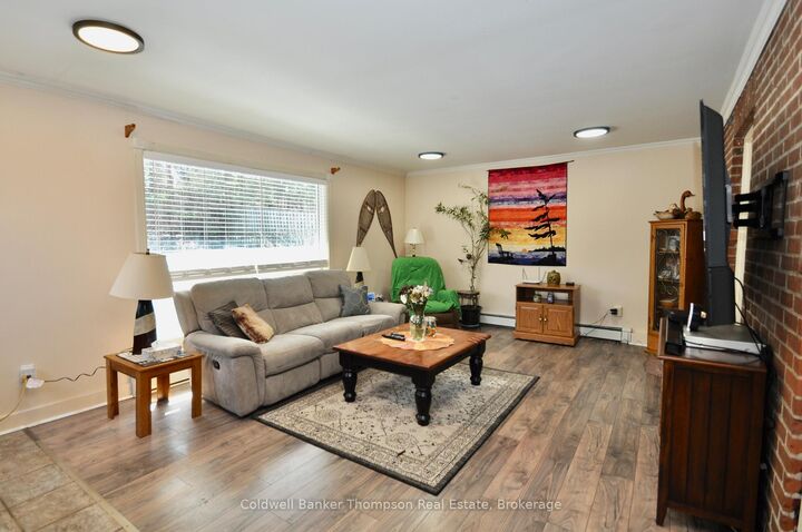 Property Photo: 11 Florence Street E ON P1H 1P8