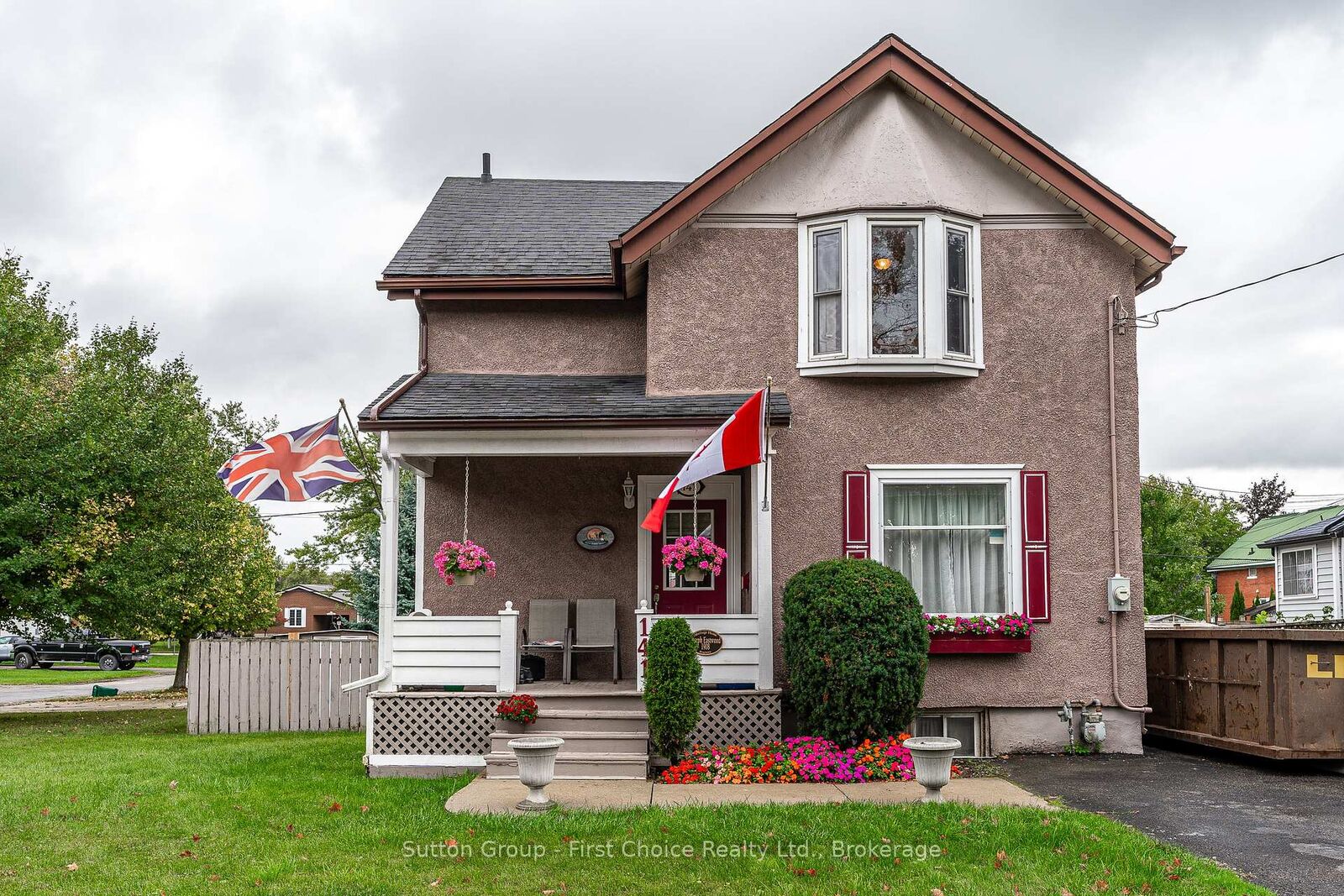Property Photo: 141 Perth Street ON N5A 3Y1