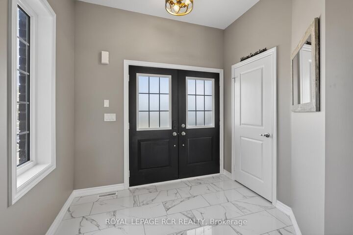 Property Photo: 375 Russell Street ON N0C 1B0