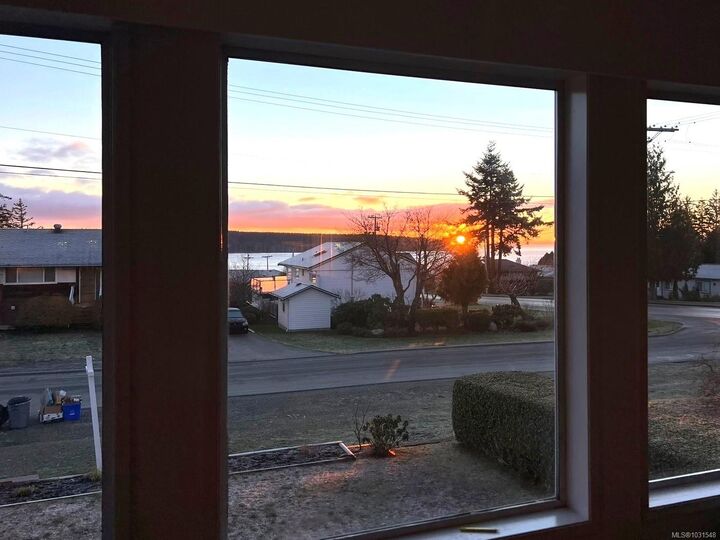 Property Photo: 222 Thulin St BC V9W 2K7