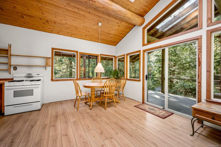 Property Photo: 421 Whaletown Rd BC V0P 1Z0