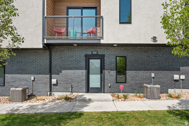 Property Photo:  1838 E Melbourne Ct  UT 84106 