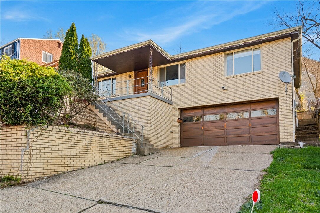 Property Photo:  513 John St  PA 15212 