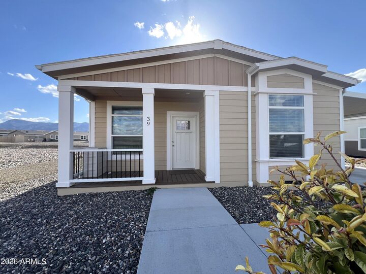 Property Photo: 39 Ranch Drive AZ 86322