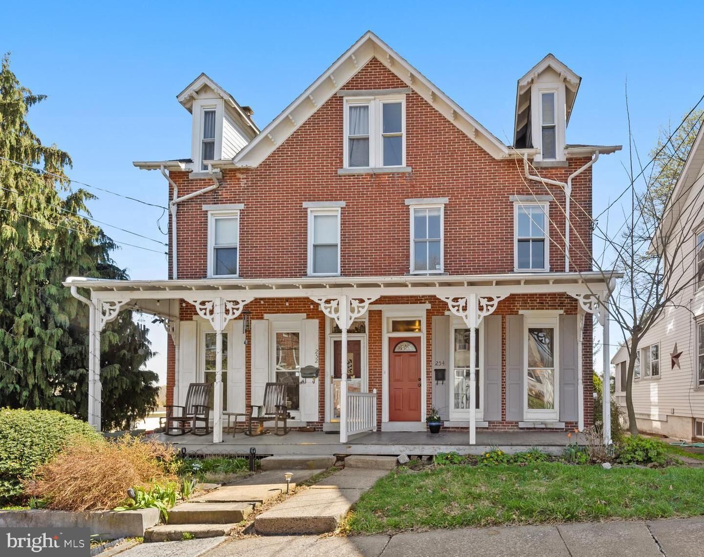 Property Photo:  254 Chestnut Street  PA 19475 