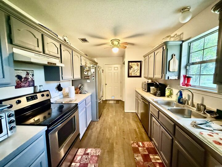 Property Photo:  291 County Road 3536  AR 72830 