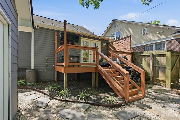 Property Photo:  1716 Wilmore Drive  NC 28203 