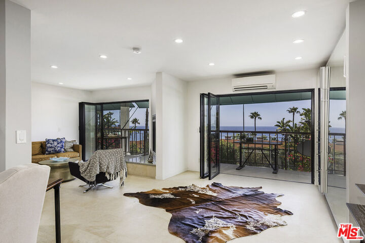 Property Photo: 26664 Seagull Way CA 90265