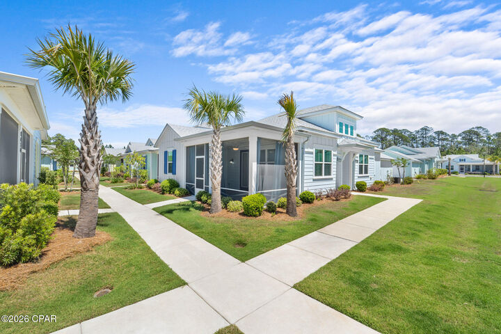 Property Photo: 8456 Dreams Float Court FL 32413