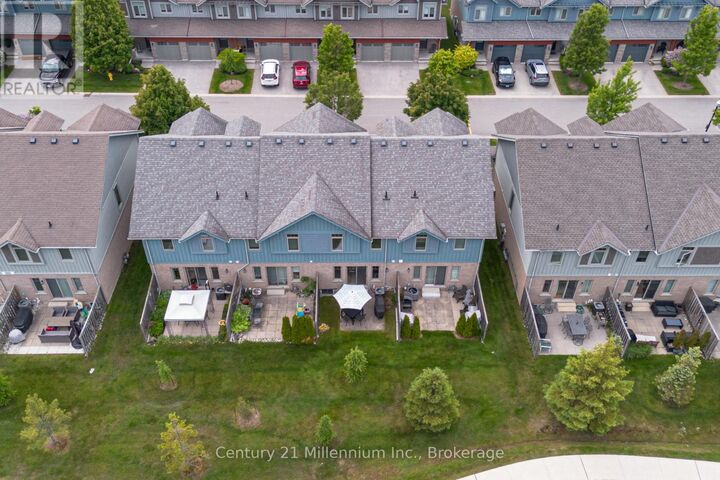 Property Photo:  37-37 Silver Glen Boulevard 37  ON L9Y 0G9 