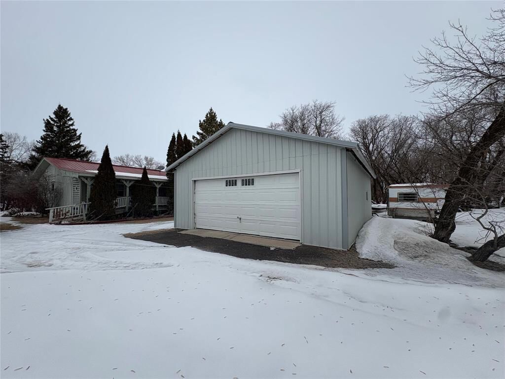 Property Photo:  144101 108W Road West  MB R7N 3J5 