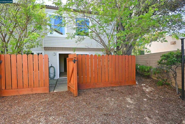 Property Photo:  1409 Bel Air Dr A  CA 94521 