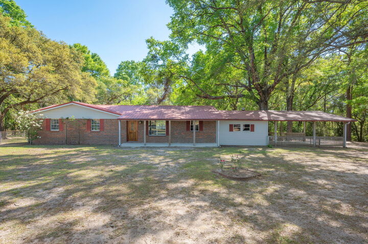 Property Photo:  5630 Buck Ward Road  FL 32531 